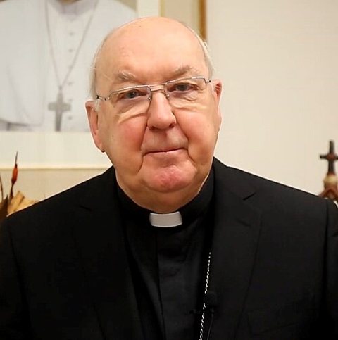 Cardinal Kevin Farrell in clerical black with pectoral cross
